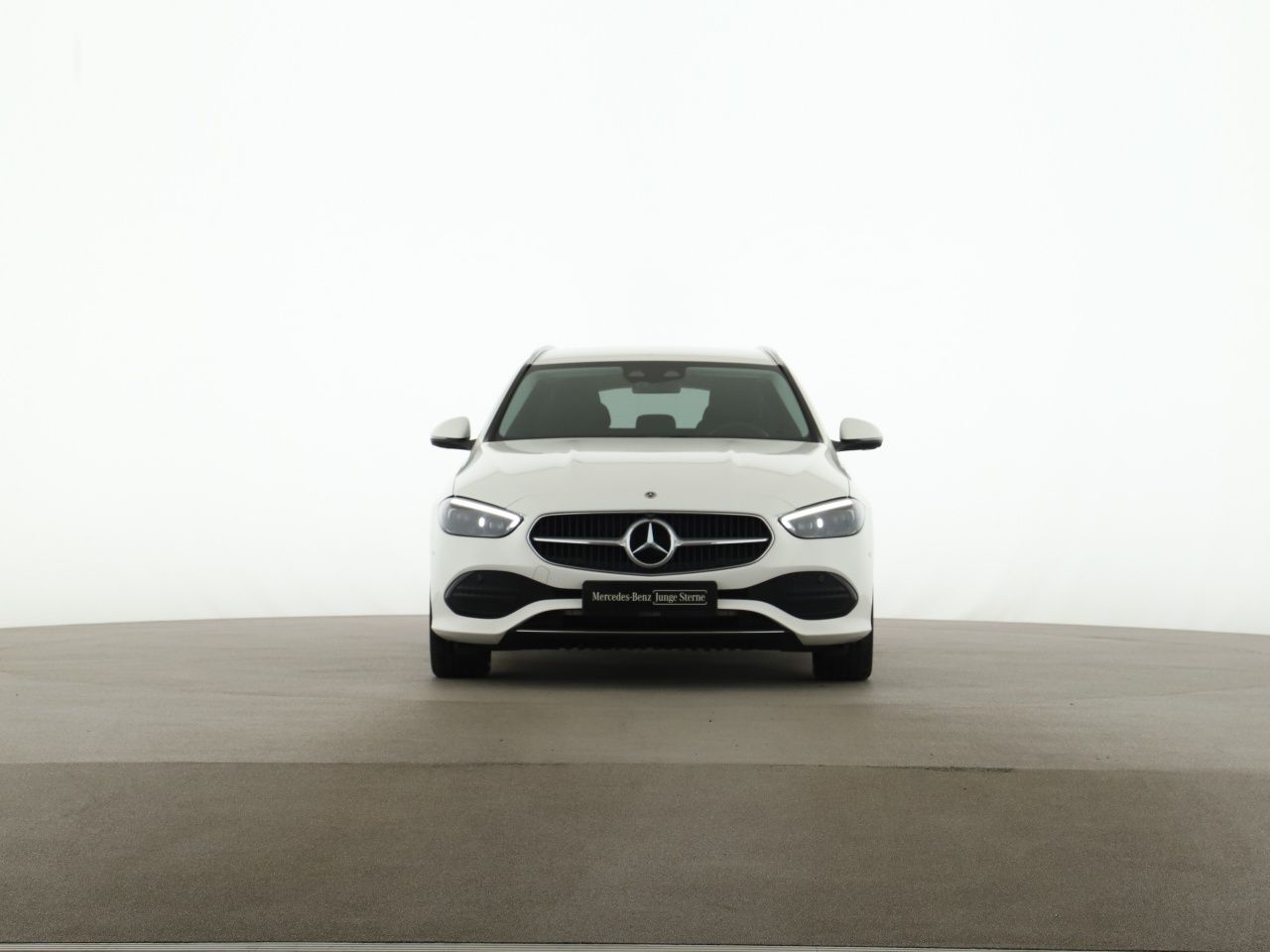 Mercedes-Benz C 300 e T Avantgarde Digital Light MBUX AHK 360 imagem 3