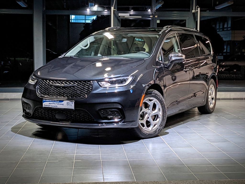 Image of Chrysler Pacifica