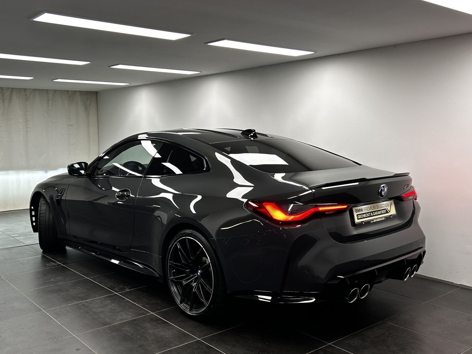 BMW M4 Competition M xDrive Coupé Harman/Kardon Head foto 3