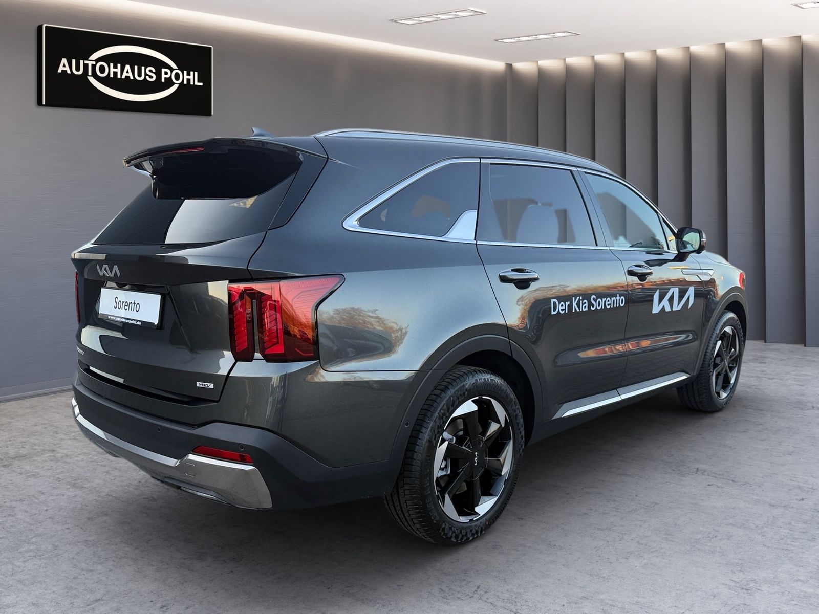 Fahrzeugabbildung Kia SORENTO PE 1.6T HEV AWD PLAT 7S NAP PR GD