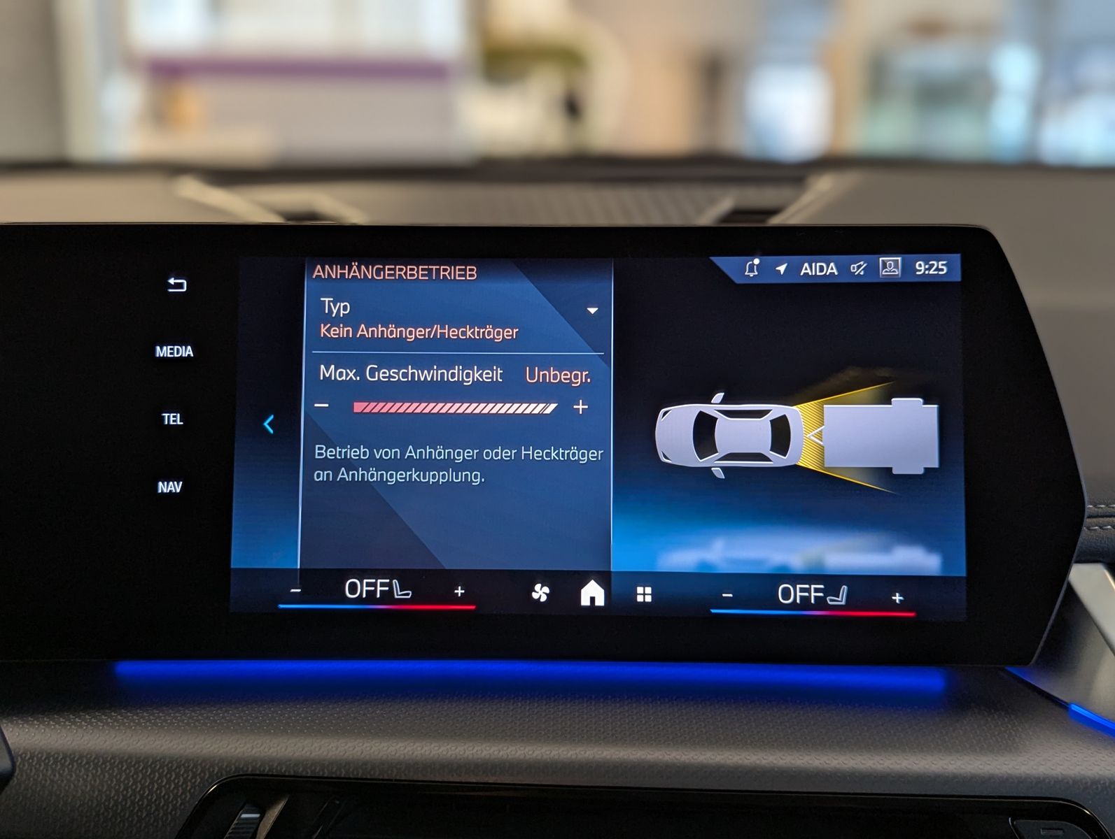 BMW X1 18d sDrive M-Sport Travel-Paket Pano Cam AHK - Image 29