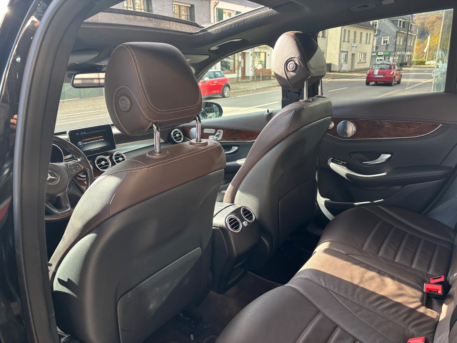 Fahrzeugabbildung Mercedes-Benz GLC 43 AMG *Panorama*Burmester*Kamera*Memory