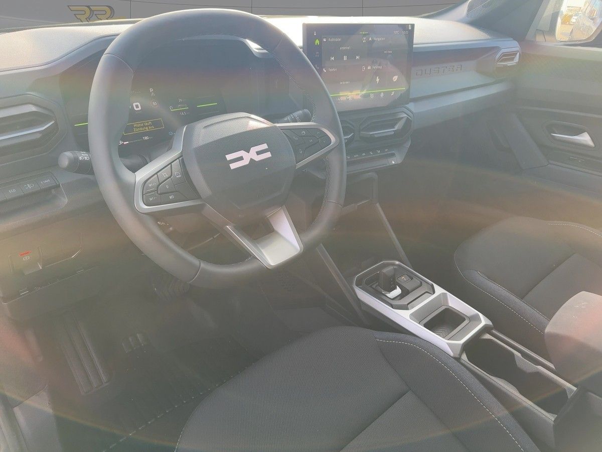 Fahrzeugabbildung Dacia Duster III Hybrid 140 Journey