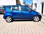 Mercedes-Benz A 160*KLIMA*SHZ*SERVO*BLOOTOOTH*RADIO* - blaue Mercedes-Benz A 160