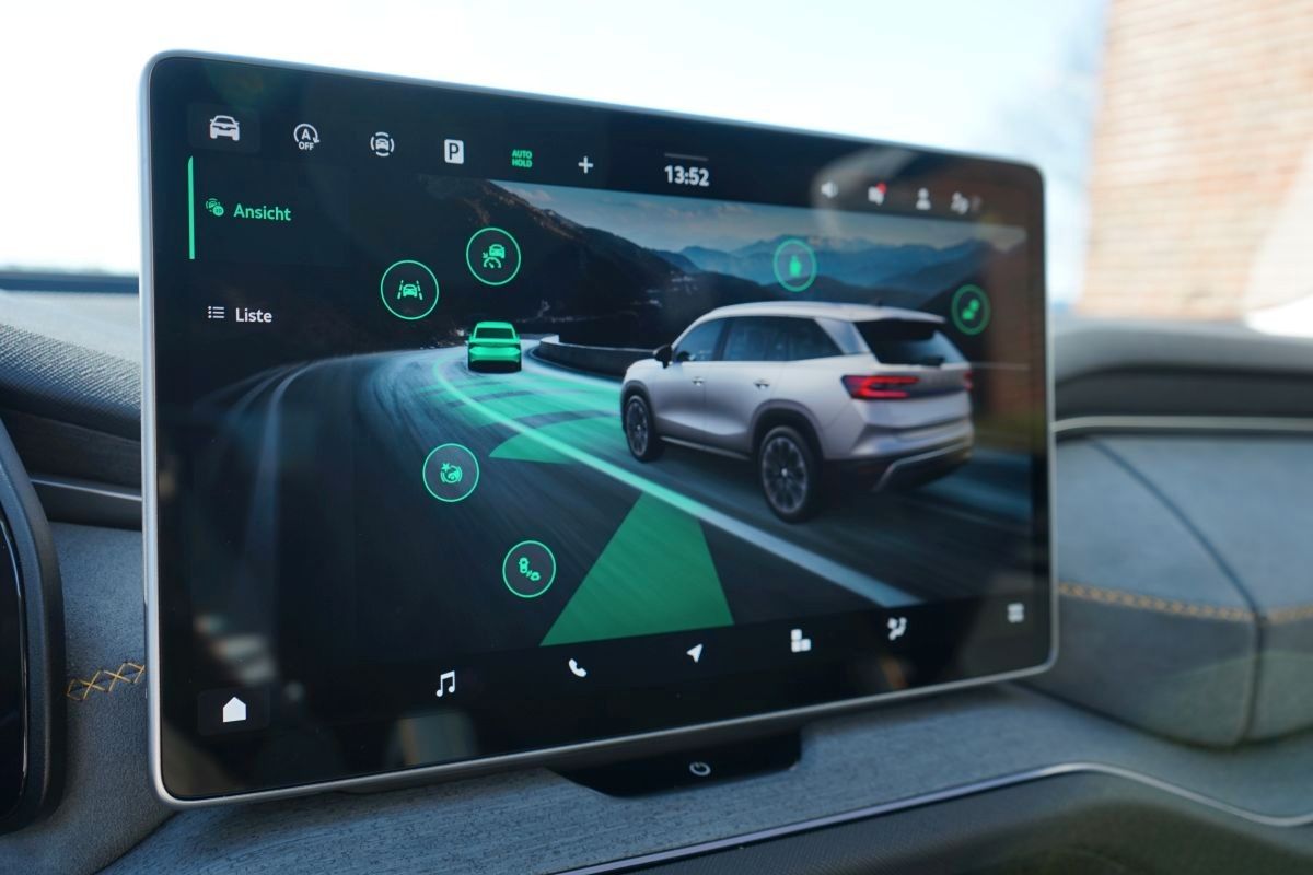 Fahrzeugabbildung SKODA Kodiaq 2.0 TDI*Sport*Head Up*360 Kam*7 Sitzer