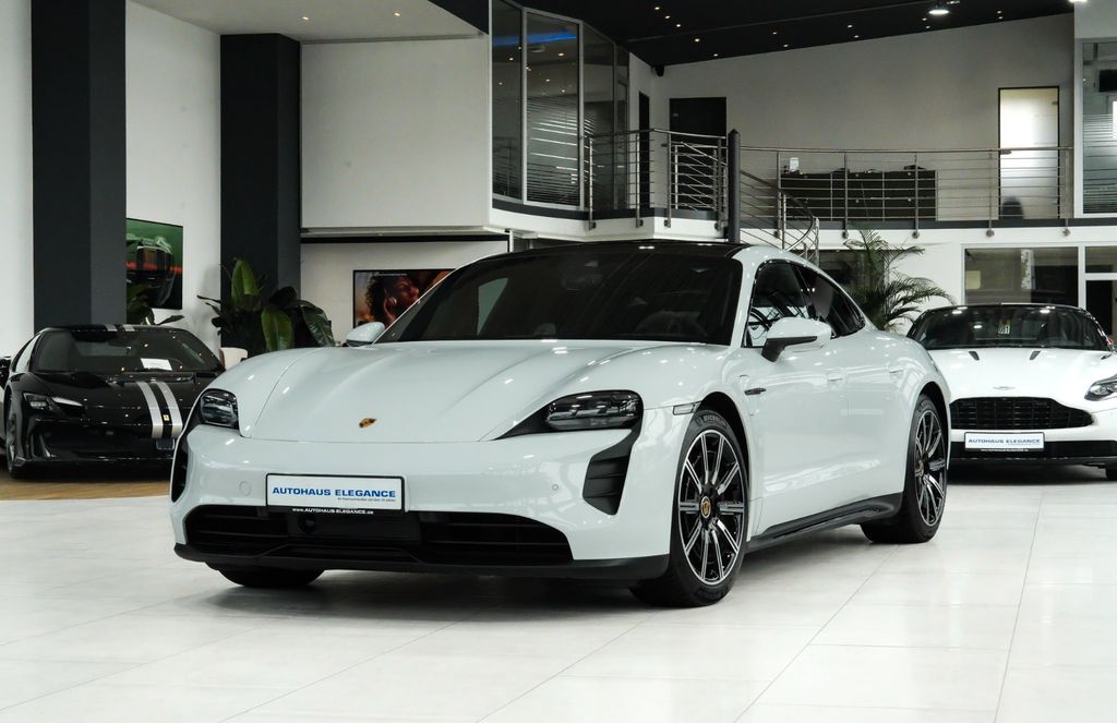 Image of Porsche Taycan