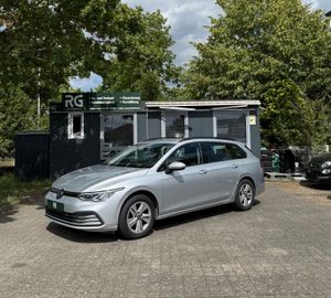 Volkswagen Golf - 1