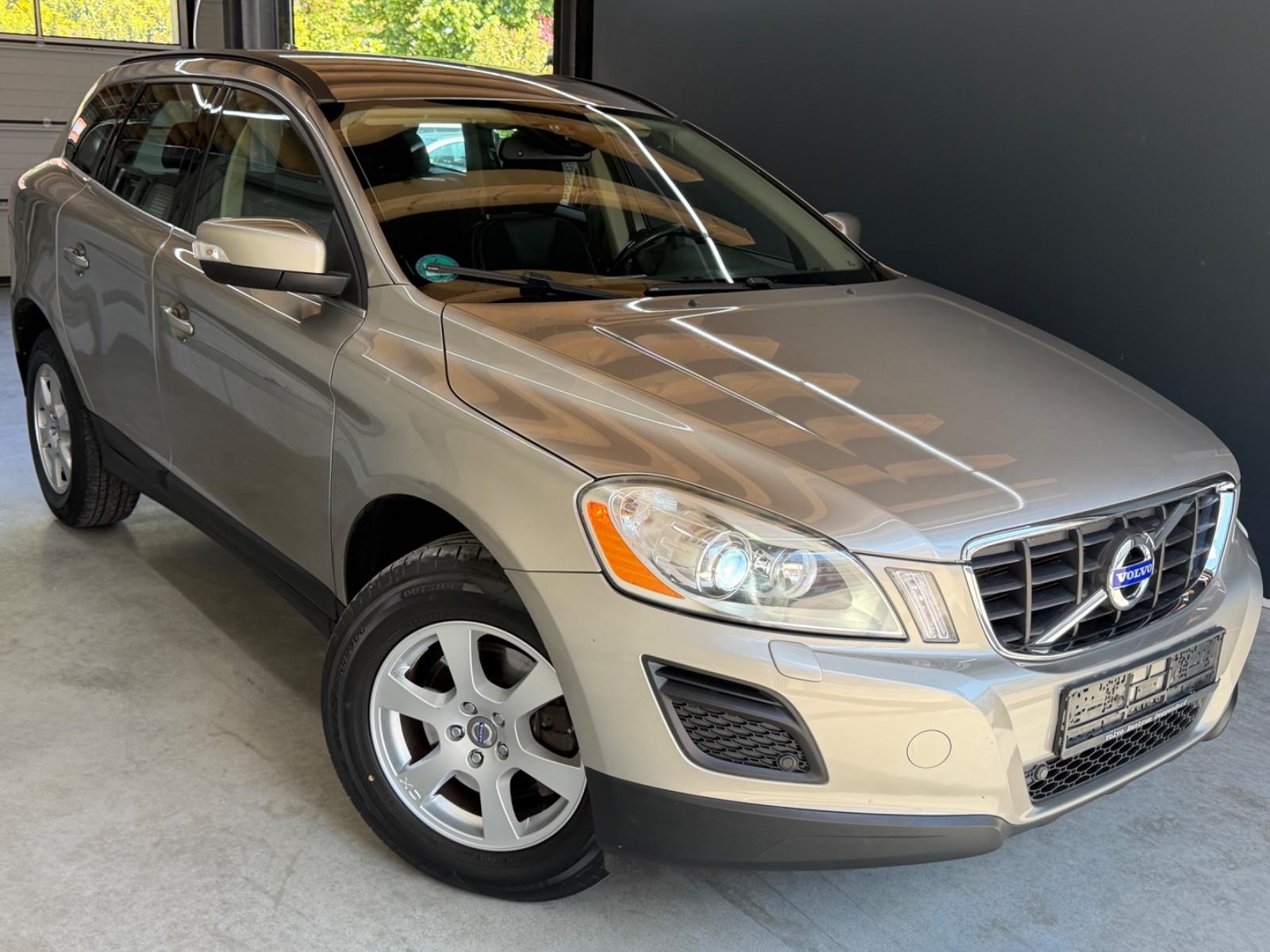 Volvo XC 60 Momentum Drive * Wenig Km * 2-Hand Top