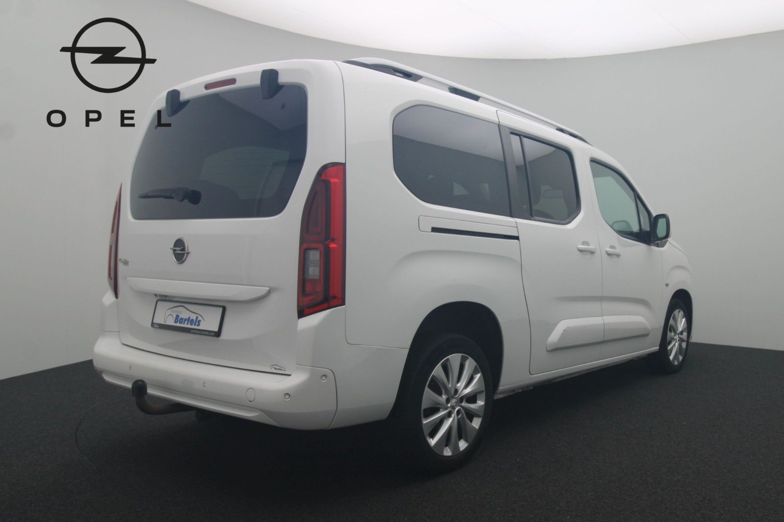 Fahrzeugabbildung Opel Combo Life 1.5 Edition StandHzg NAVI AHK