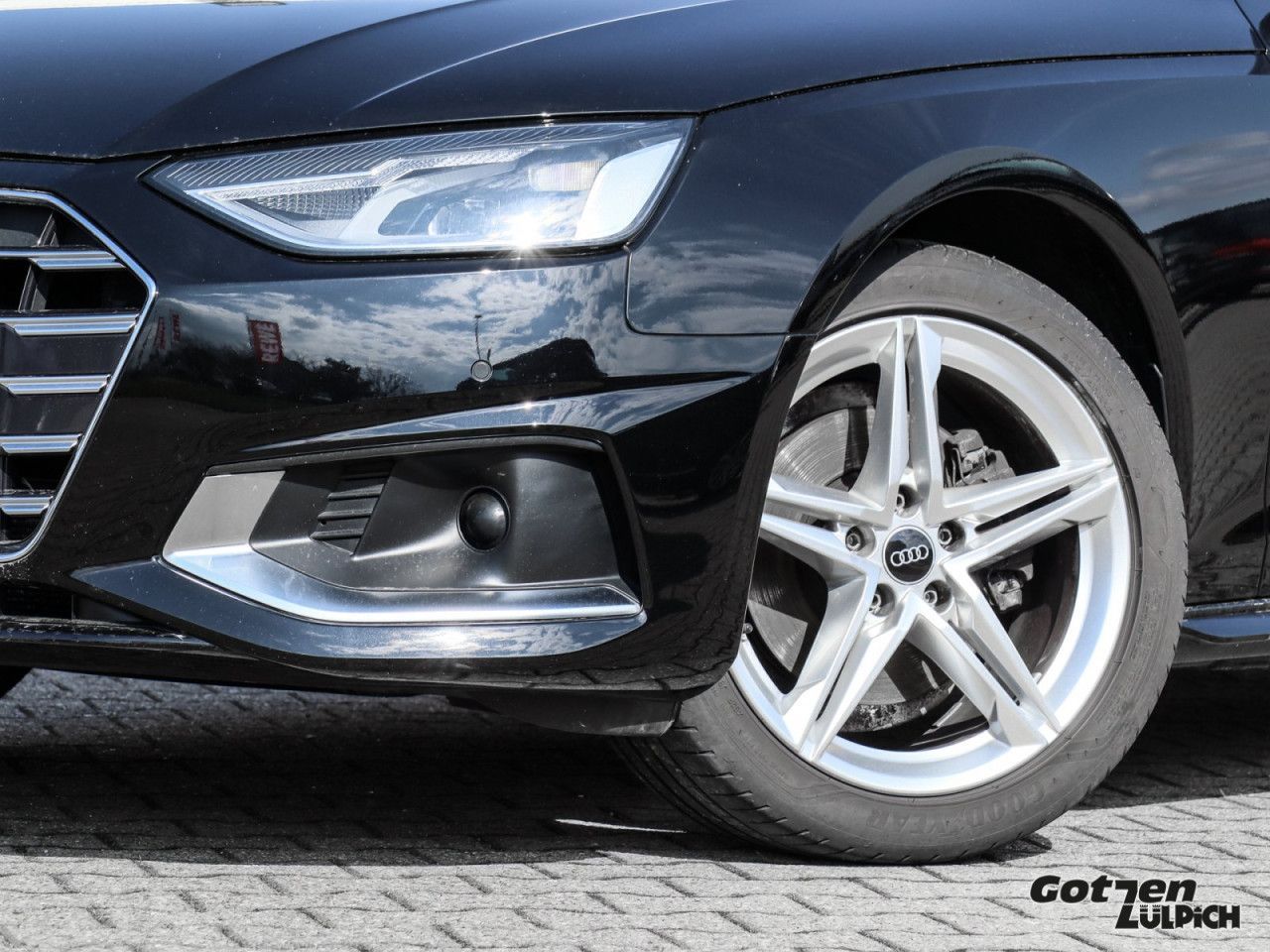 Fahrzeugabbildung Audi A4 Avant 35 TDI advanced Navi Standheizung LED