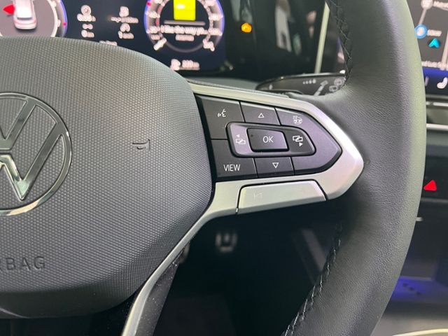 Fahrzeugabbildung Volkswagen Golf 1.5 eTSI DSG ENERGY NAVI GJR LED KAMERA