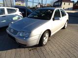 Volkswagen Bora Comfortline Automatik Klima Alu. HU AU Neu - gebrauchte VW Bora aus dem Jahr 2000