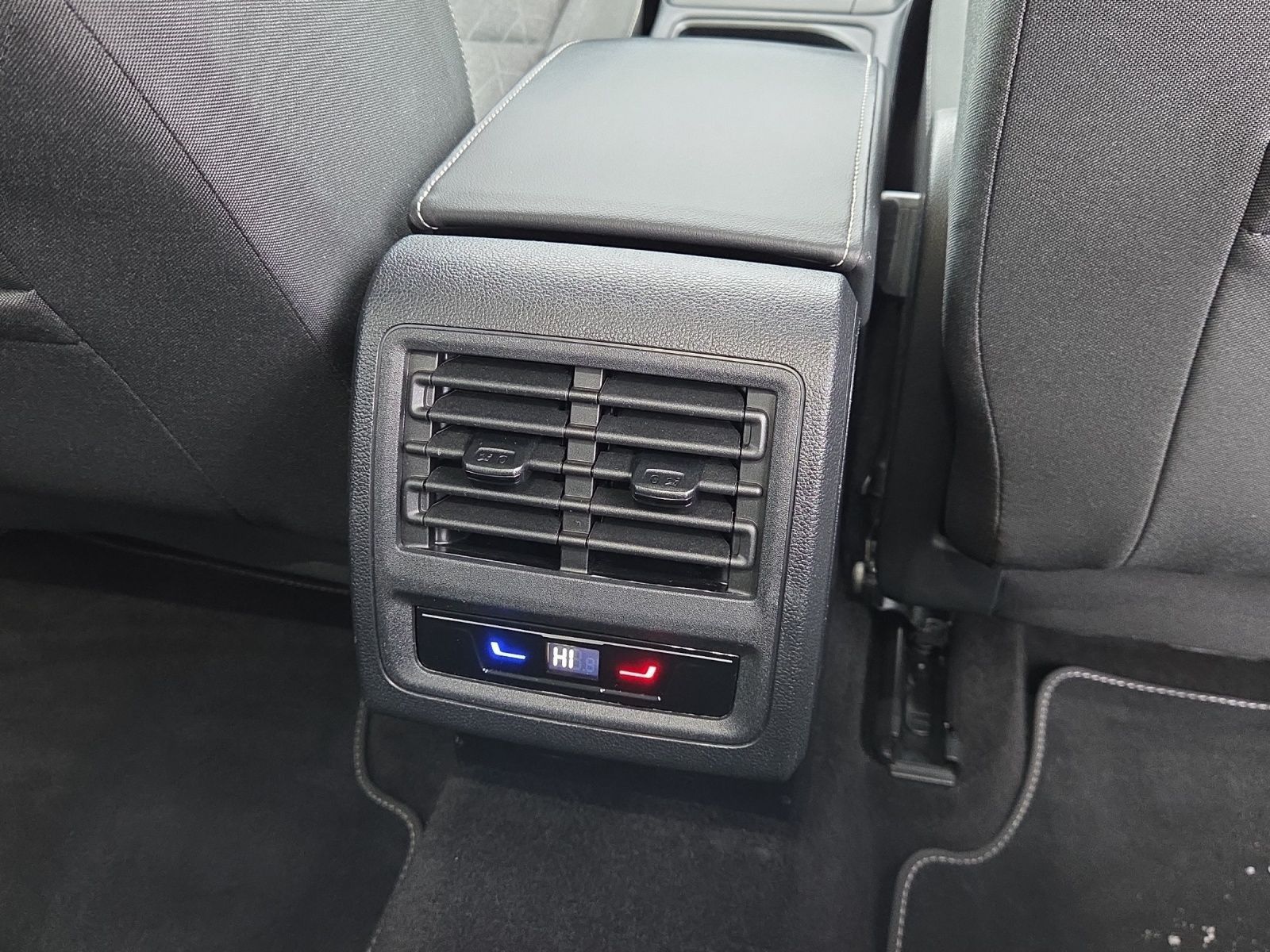 Volkswagen Golf - Bild 18