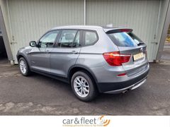 Fahrzeugabbildung BMW X3 xDrive20d Navi Xenon Leder SiHz RFK Pano AHK