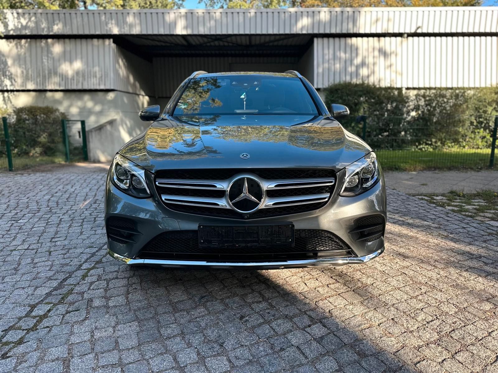Mercedes-Benz GLC 300 4MATIC Automatik AMG Line