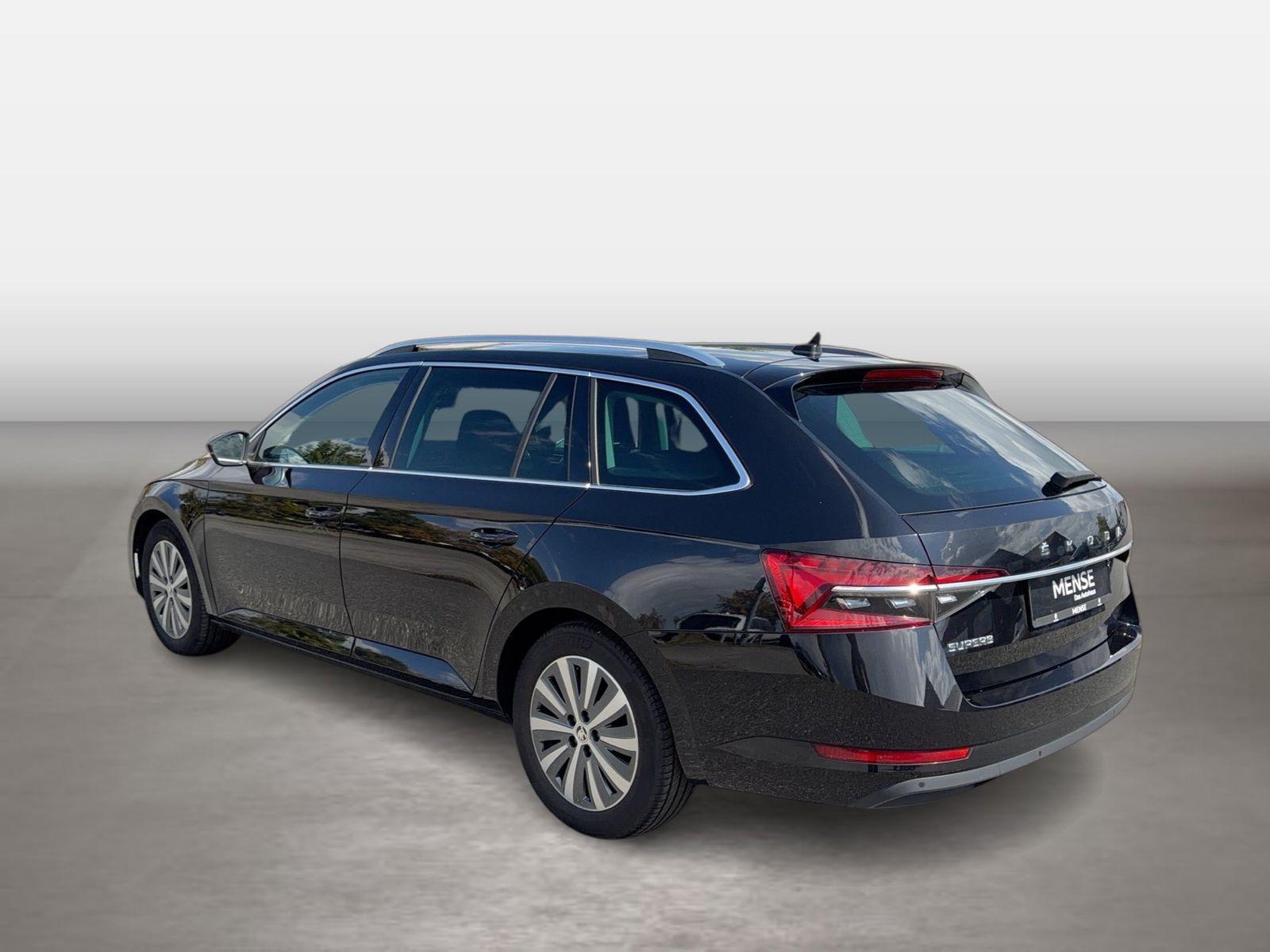 Skoda Superb Combi Style 2.0l TDI 110kW 7-Gang-DSG AHK imagem 3