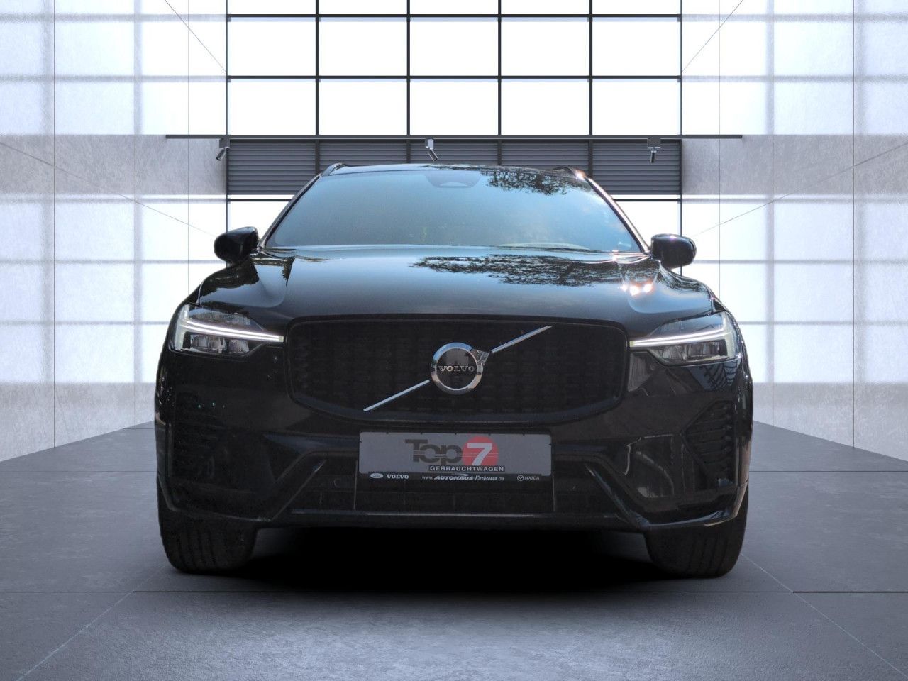 Volvo XC60 B4 (Benzin) R-Design 2WD Automatik Navi LED foto 6