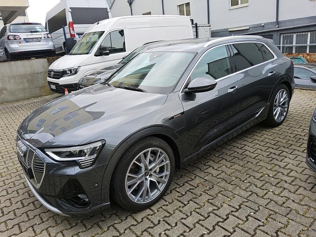 Image of Audi e-tron