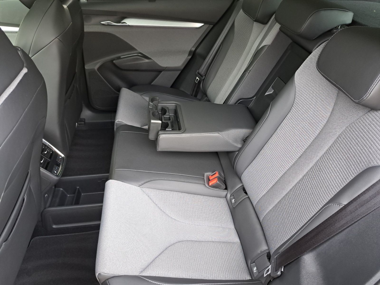 Skoda Enyaq - Bild 13