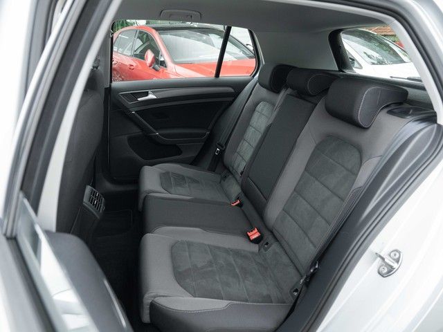 Golf VII Comfortline TSI Navi ACC Sitzhzg. Ganzj