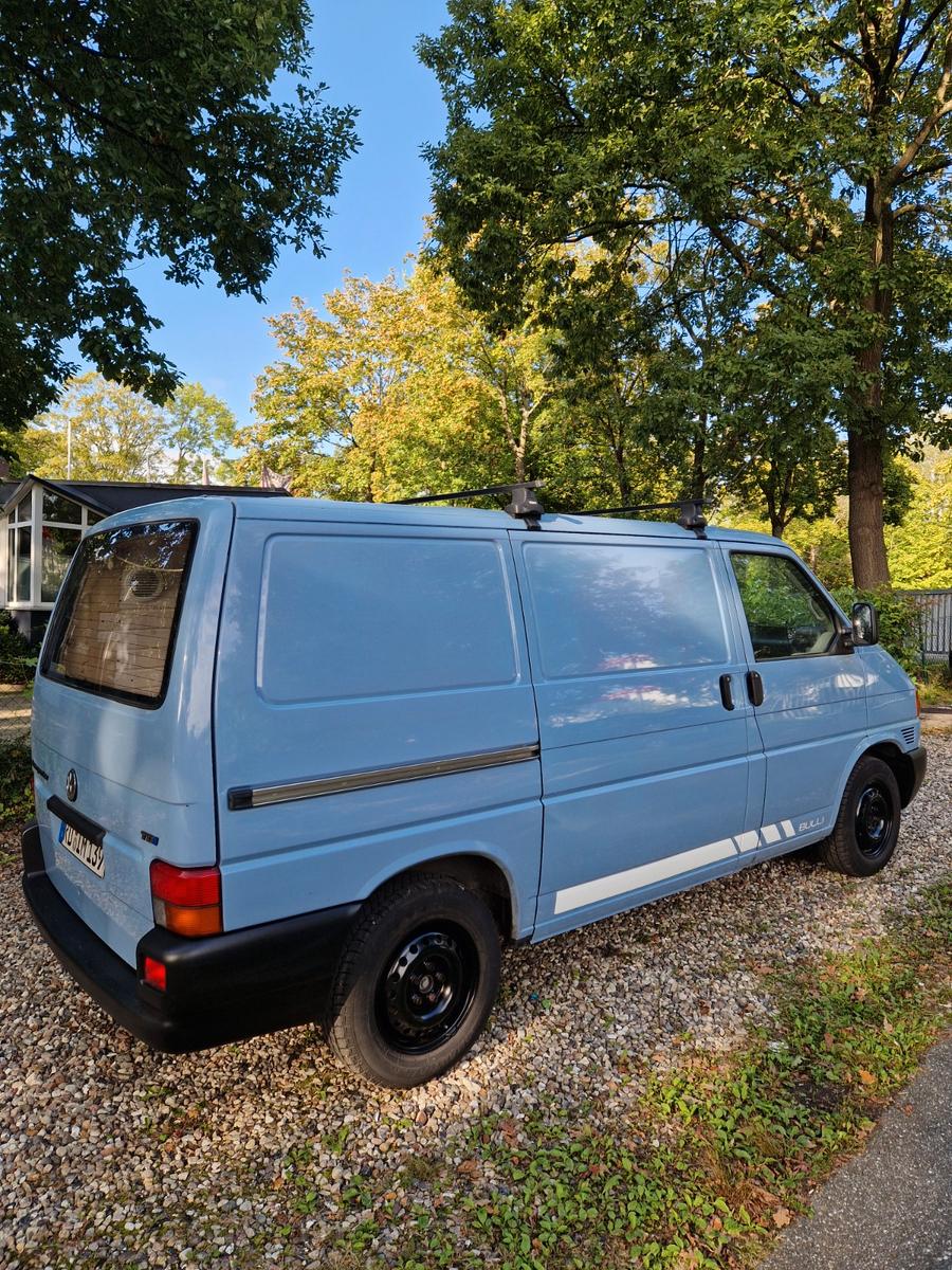 Volkswagen T4 Transporter 2.5 TDI Camper Wohnmobil TÜV NEU