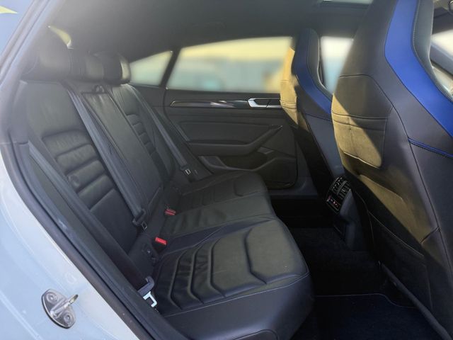 Arteon R 4Motion 2.0 TSI AD AHK El. Panodach Nav