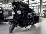 Harley-Davidson Street Glide FLHXSE CVO 117ci BOOM! Audio Stage2 - KOFFER AUDI