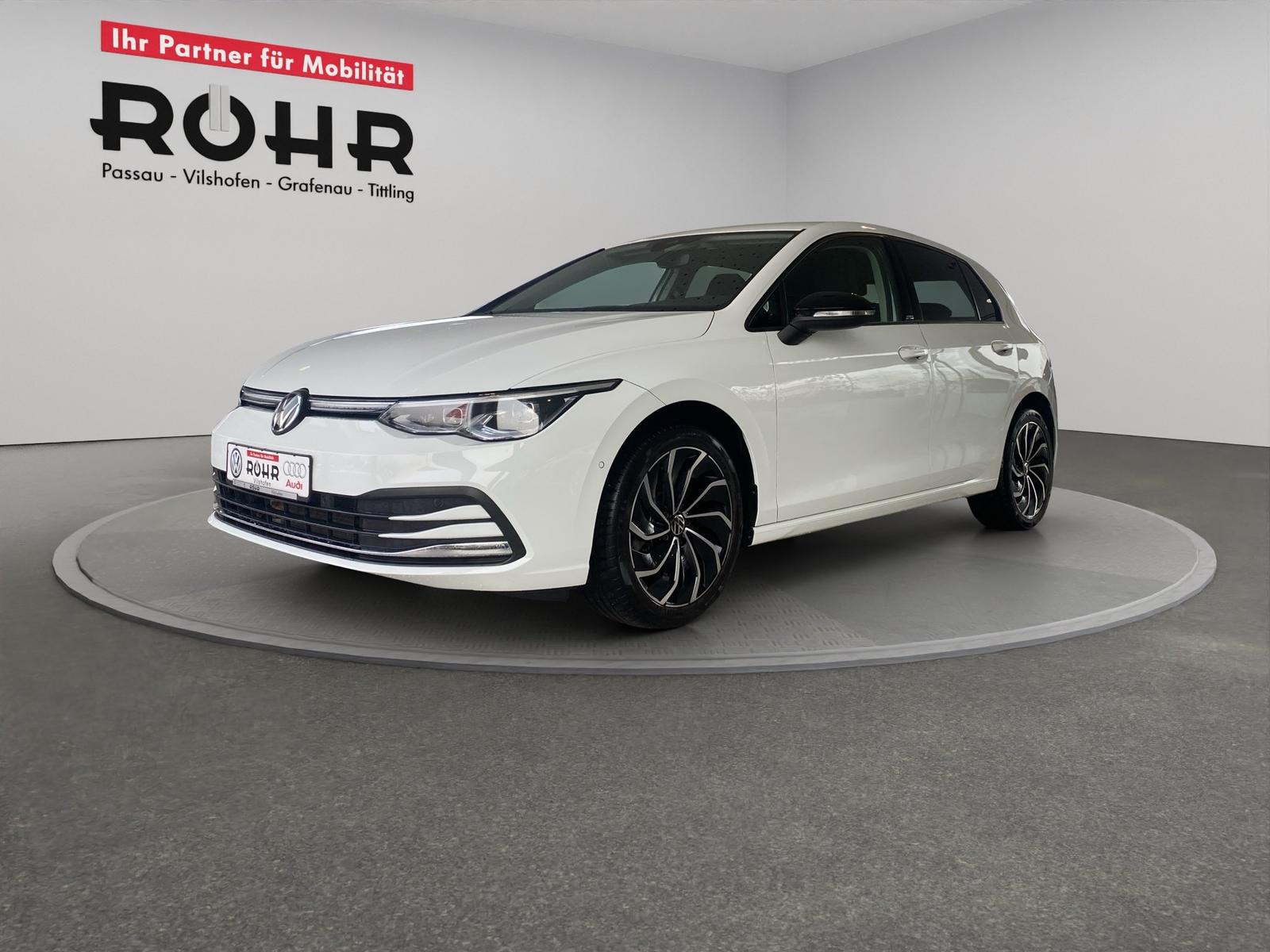 Volkswagen Golf VIII Life (NAVI.SHZ.PDC.ACC.AHK.DAB) 2.0 TD