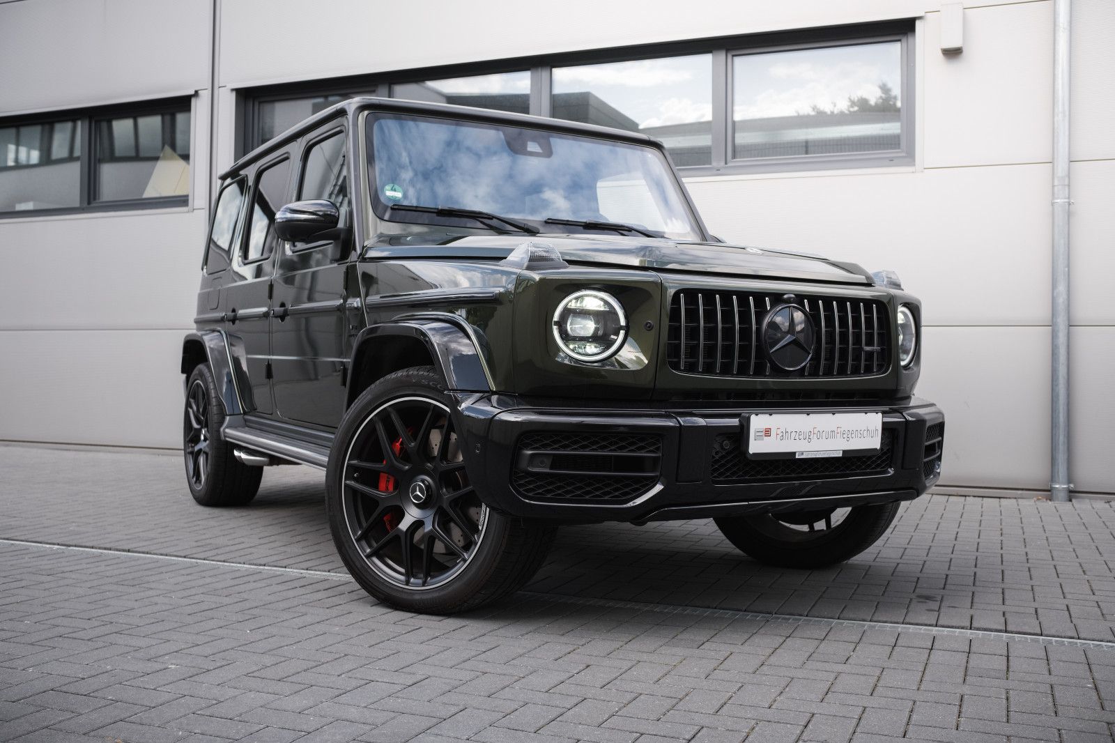 Fahrzeugabbildung Mercedes-Benz G 63 AMG SHZ-Night-Pak. I&II-Perf.-Pak.-Superior