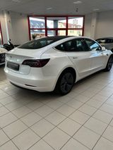 Tesla Model 3 Langstreckenbatterie - Hinterradantr... - Tesla Model 3 von privat