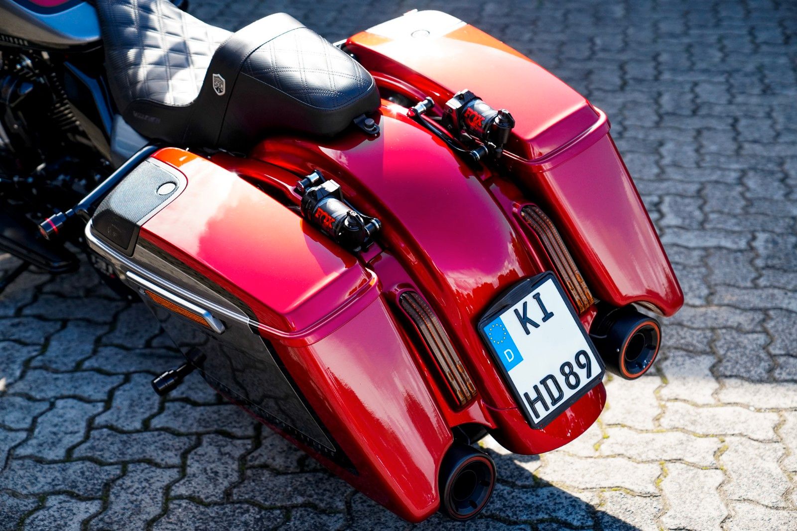 Fahrzeugabbildung Harley-Davidson CVO ROAD GLIDE FLTRXSE - 131cui-Kodlin Fat Tire