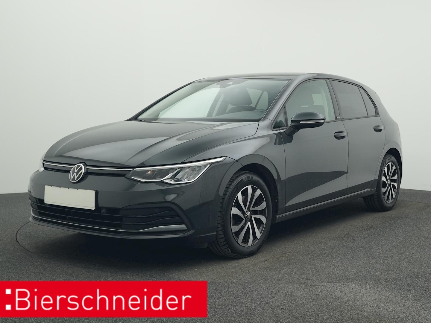 Volkswagen Golf 8 1.5 TSI Active AHK ALU 16