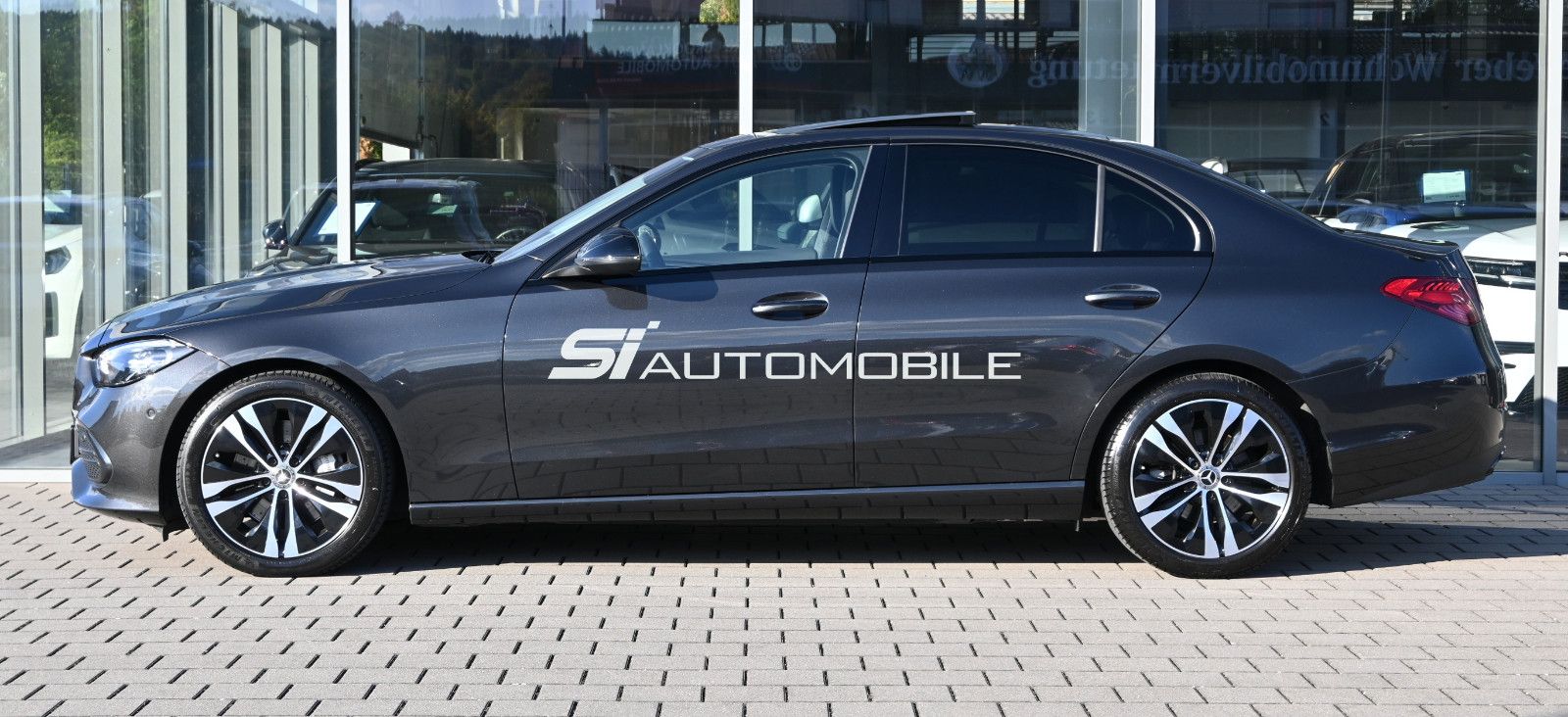 Fahrzeugabbildung Mercedes-Benz C 220 d Avantg. °ACC°NIGHT°PANO°STANDHEIZ°SOUND°