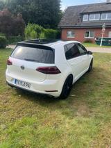 Volkswagen Golf 2.0 TSI DSG 4MOTION R  - Volkswagen Golf mit Benzin-Antrieb: Leder, Limousine, 2.0