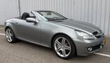 Mercedes-Benz SLK 350 Sport. 305 pk. Schreckheft. Airscarfe - graue Mercedes-Benz SLK 350