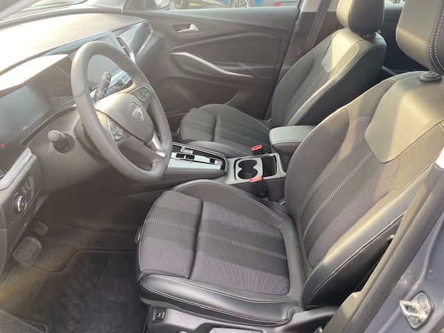 Fahrzeugabbildung Opel Grandland 1.2 Turbo GS-Line 96KW Automatik