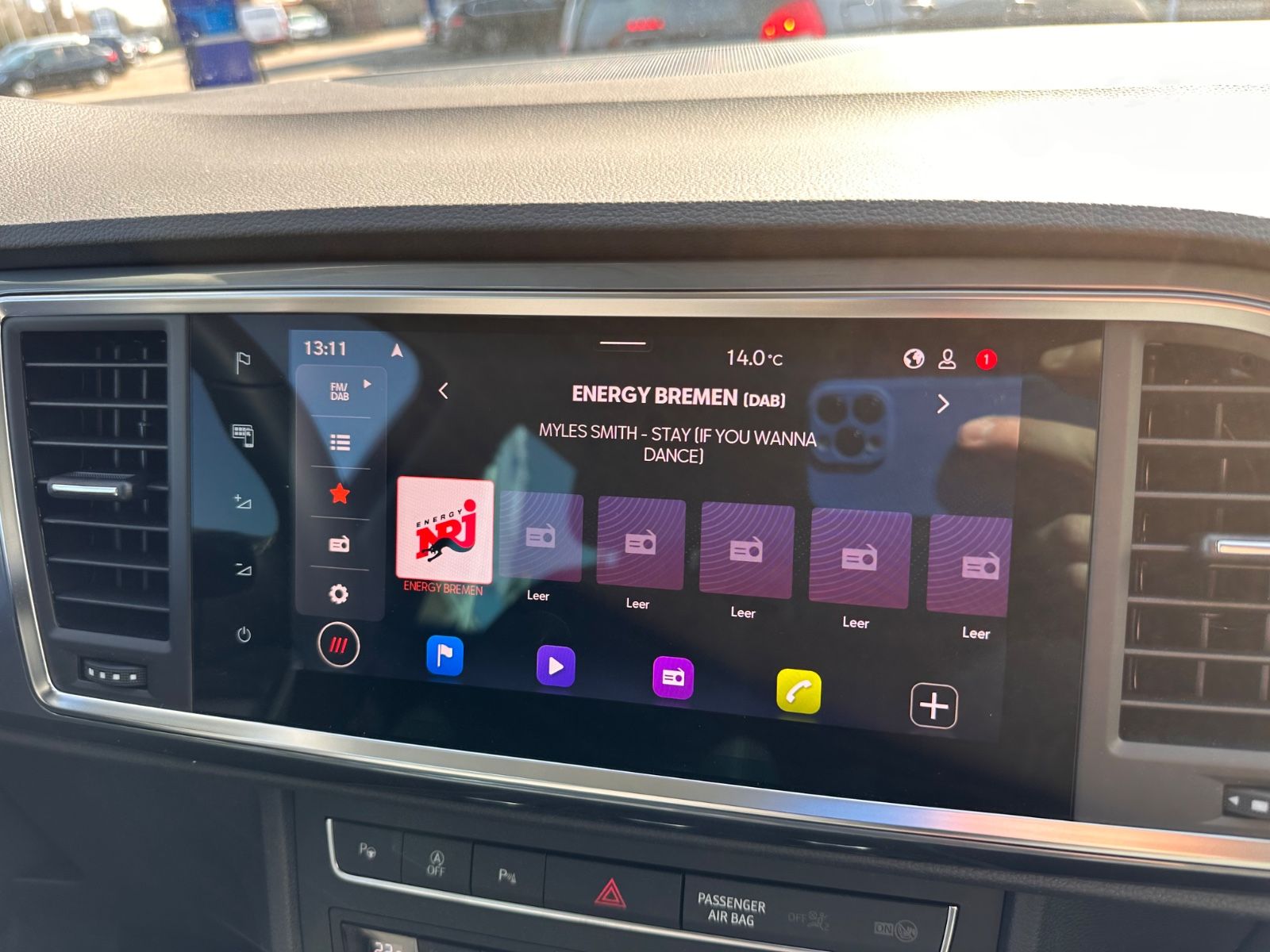 Fahrzeugabbildung SEAT Ateca 1.5 TSI Style DSG AHK/Navi/ACC/LED/SHZ/APP