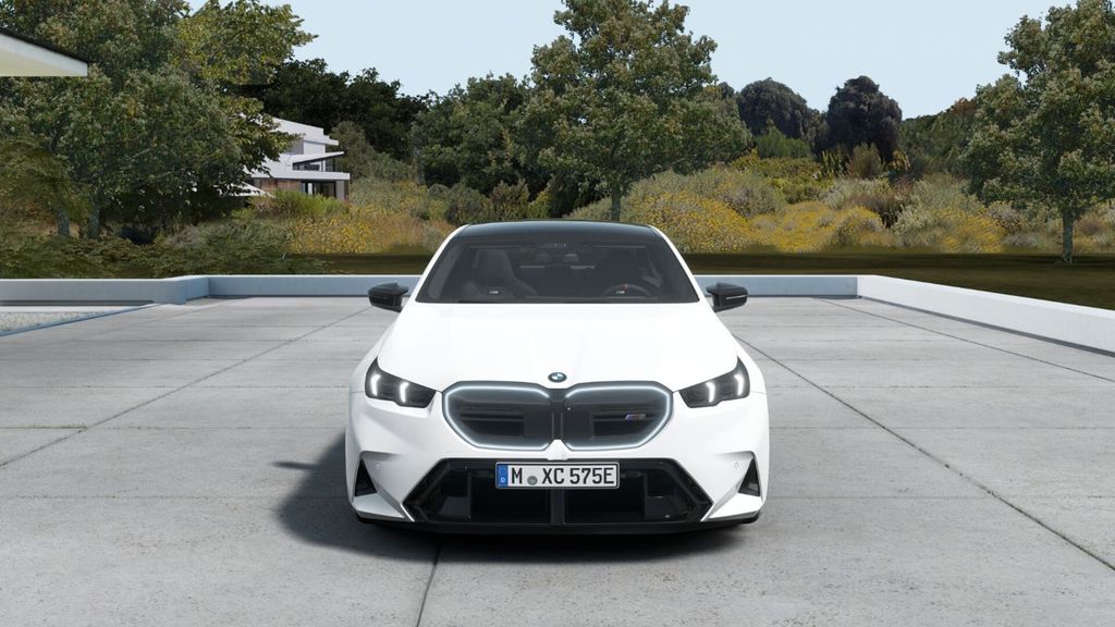 Image of BMW M5