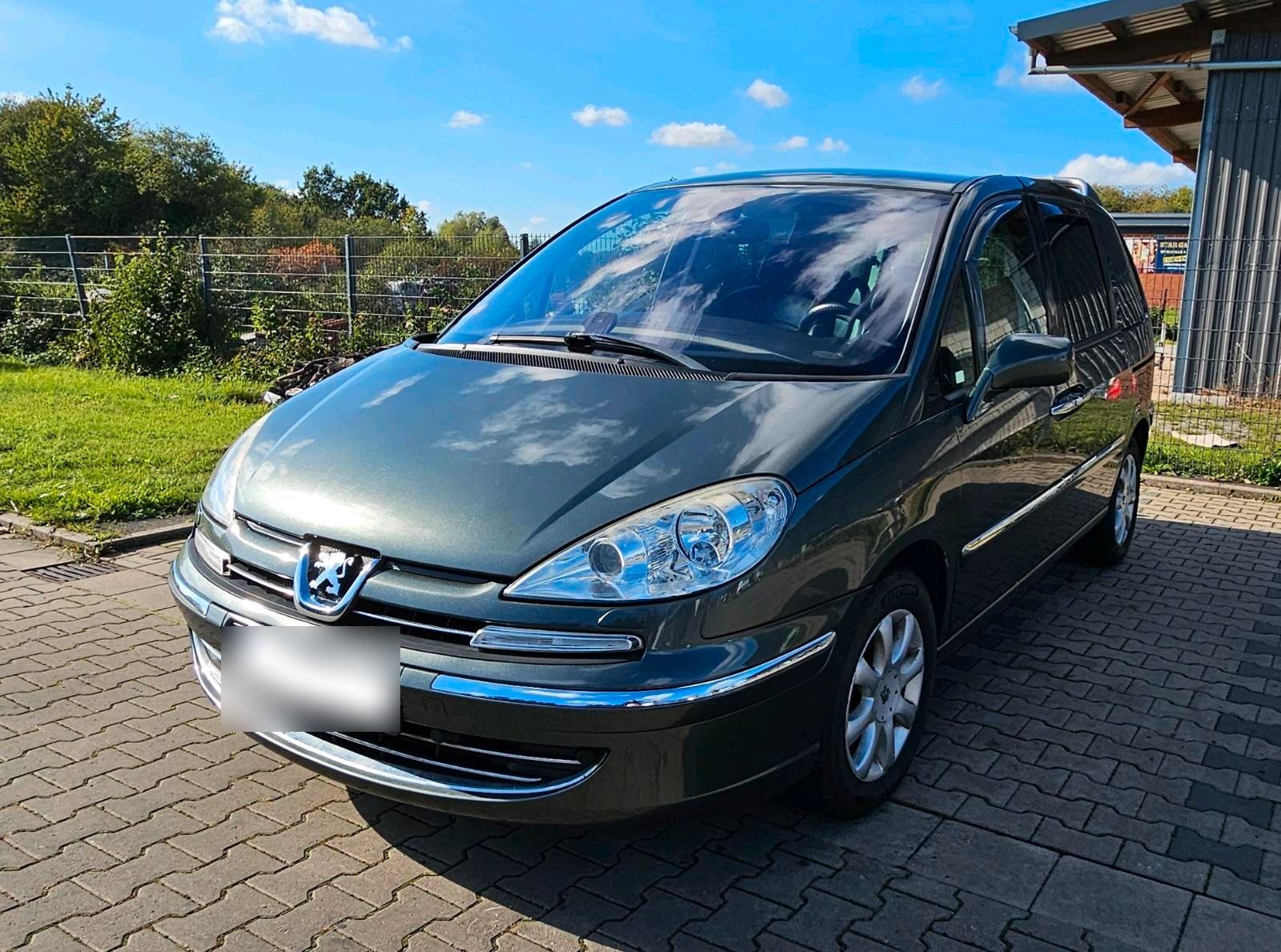 Peugeot 807