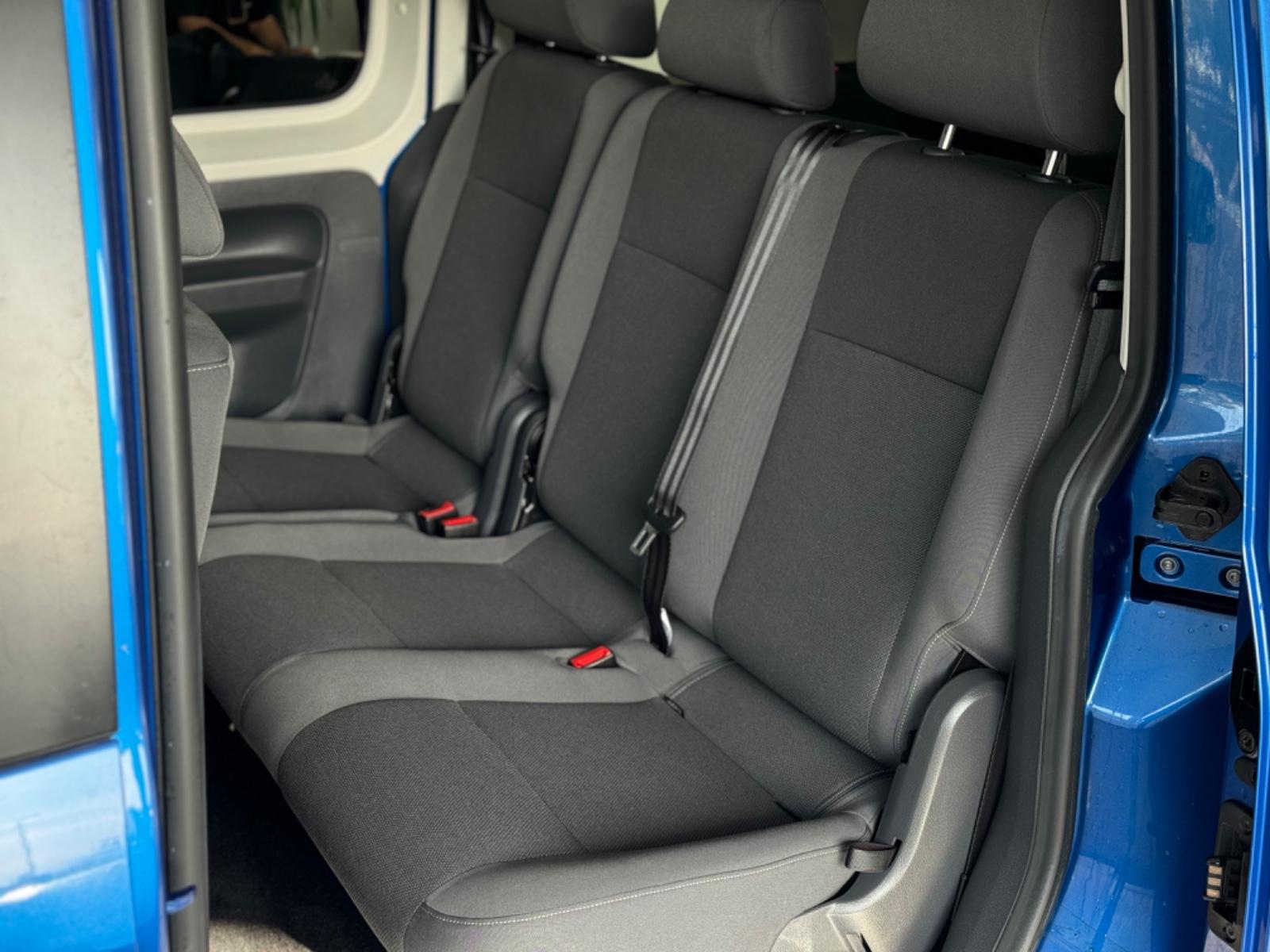 Volkswagen Caddy 1.6 TDI DSG Behindertengerecht-Rampe