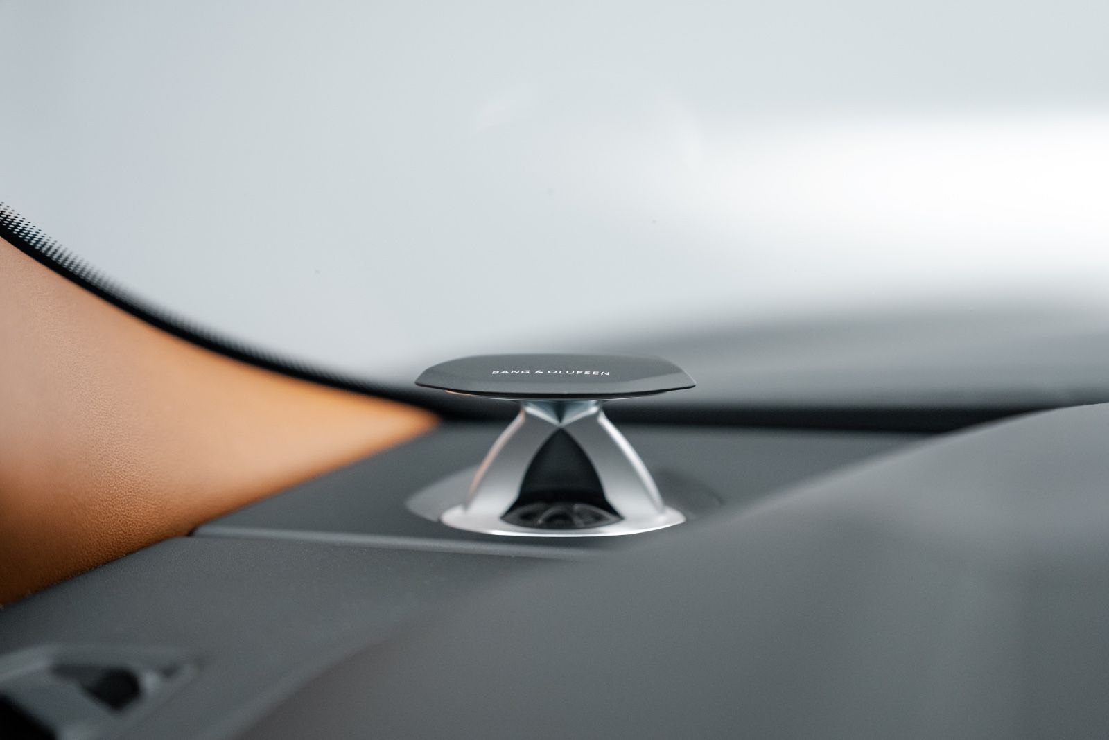 Fahrzeugabbildung Lamborghini Urus S CARBON/B&O/AKRAPOVIC/PANO/23"/STYLE