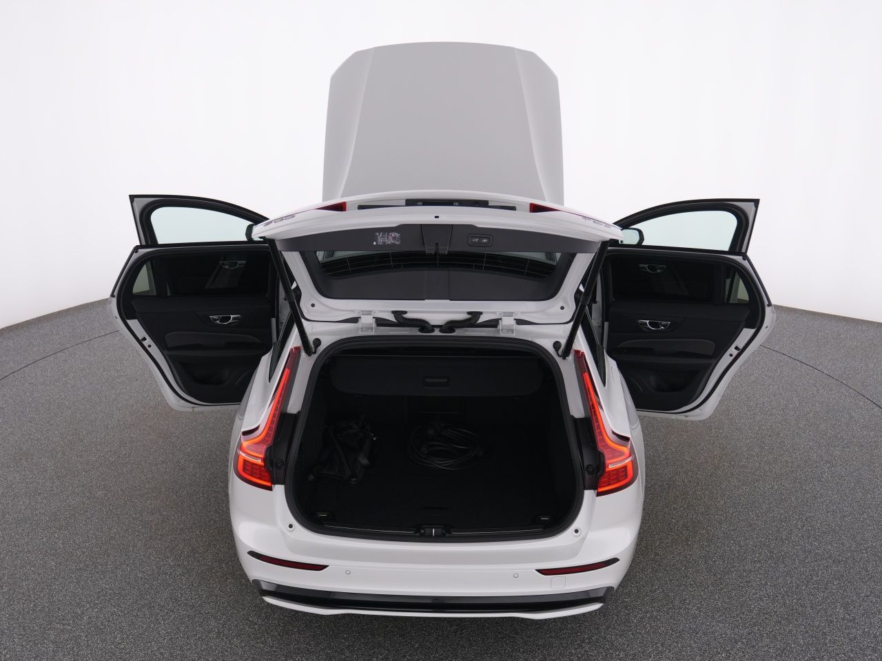 Volvo V60 T8 Recharge Plus Dark+AHK+BP+STANDHZ+LM18 foto 14