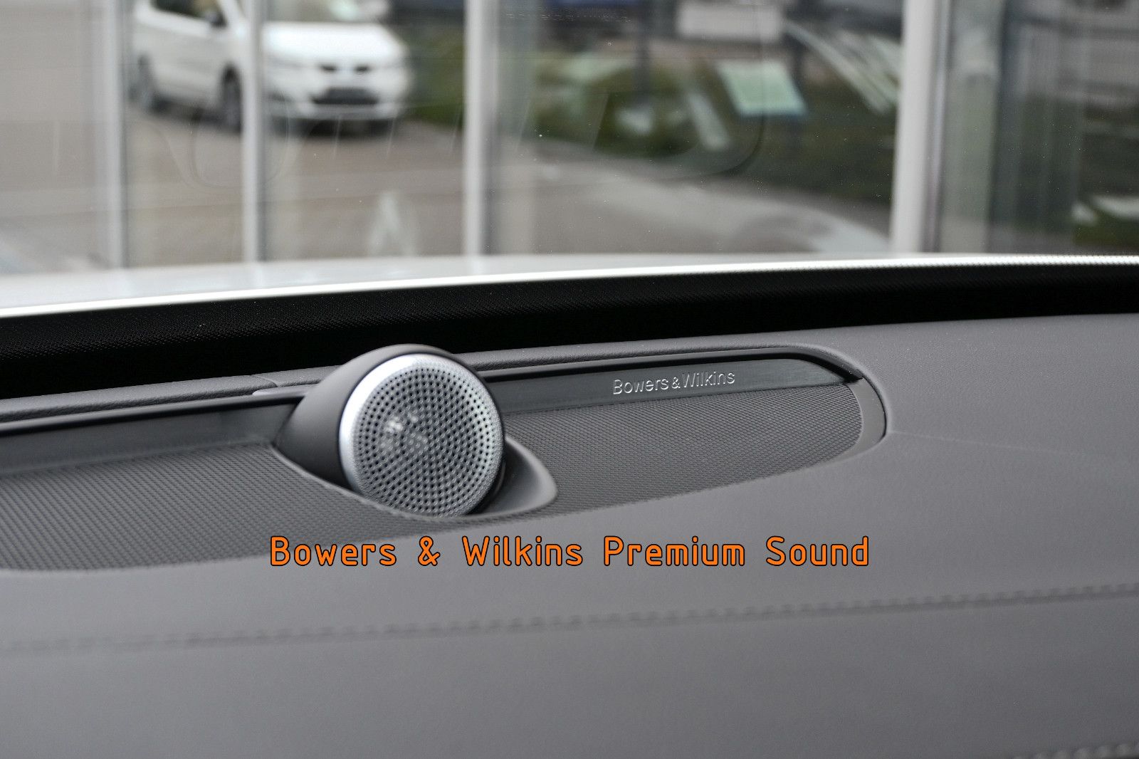 Fahrzeugabbildung Volvo XC90 T8 AWD T8 Recharge Ultimate Dark °104.670€°