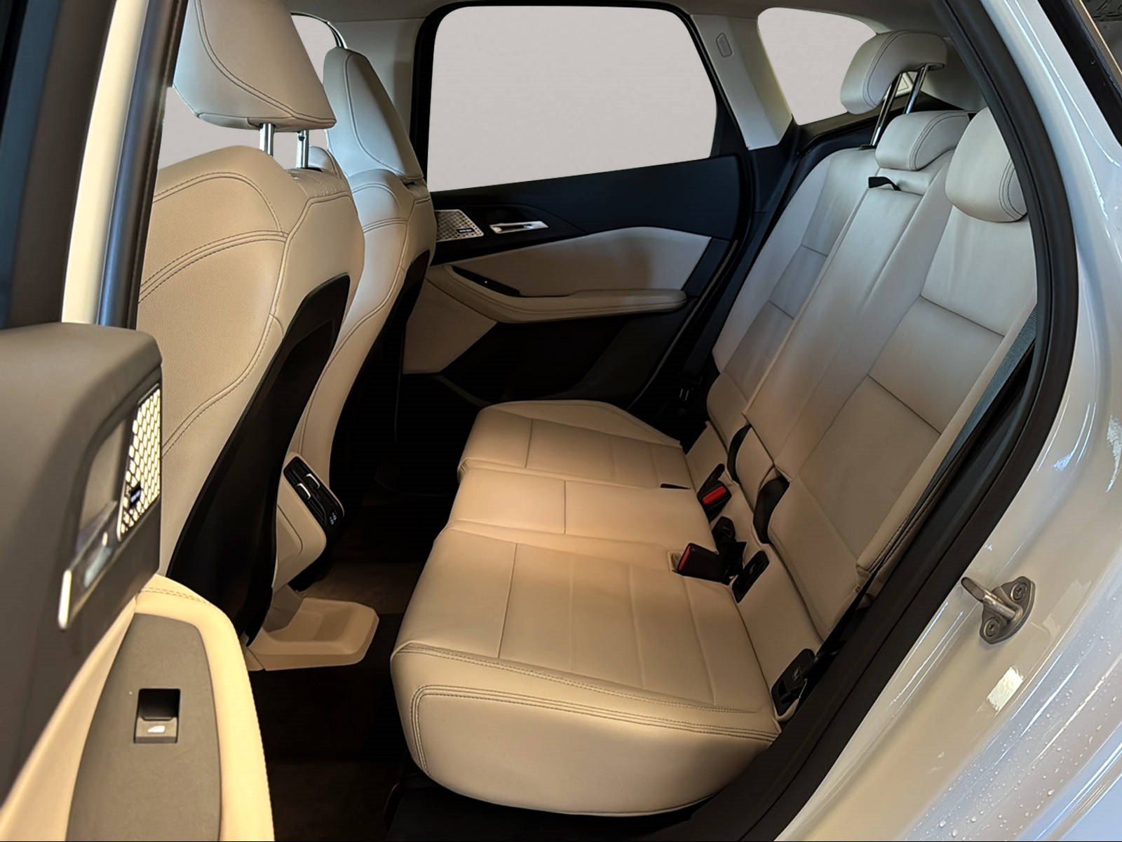 BMW 218 Active Tourer - Bild 9