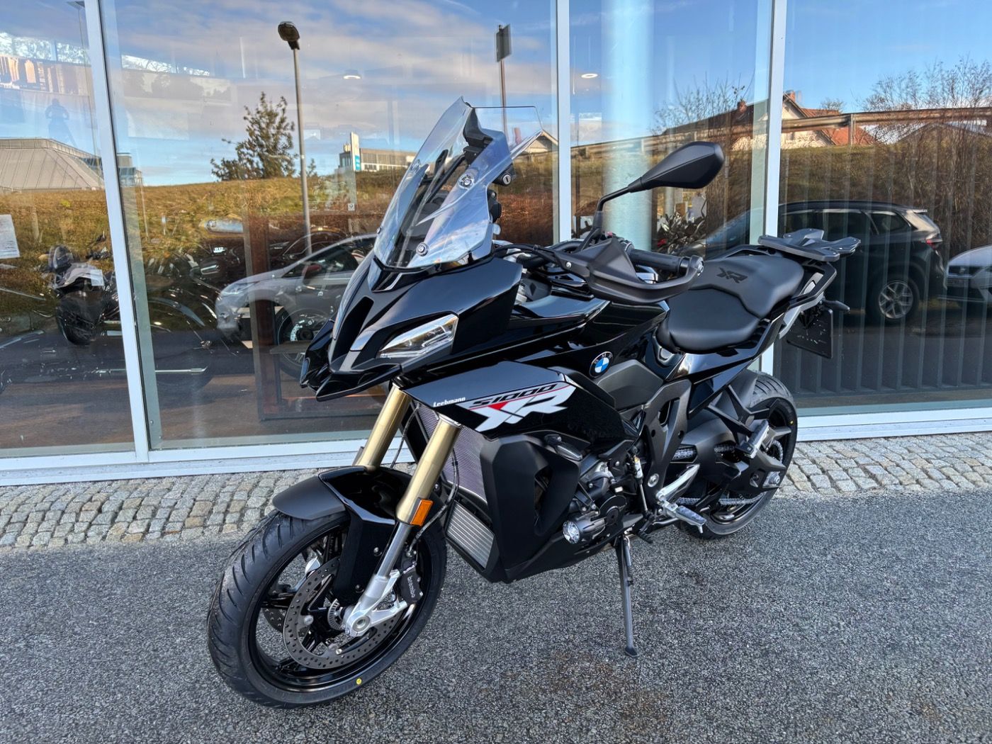 Fahrzeugabbildung BMW S 1000 XR Touren- und Dynamik-Paket