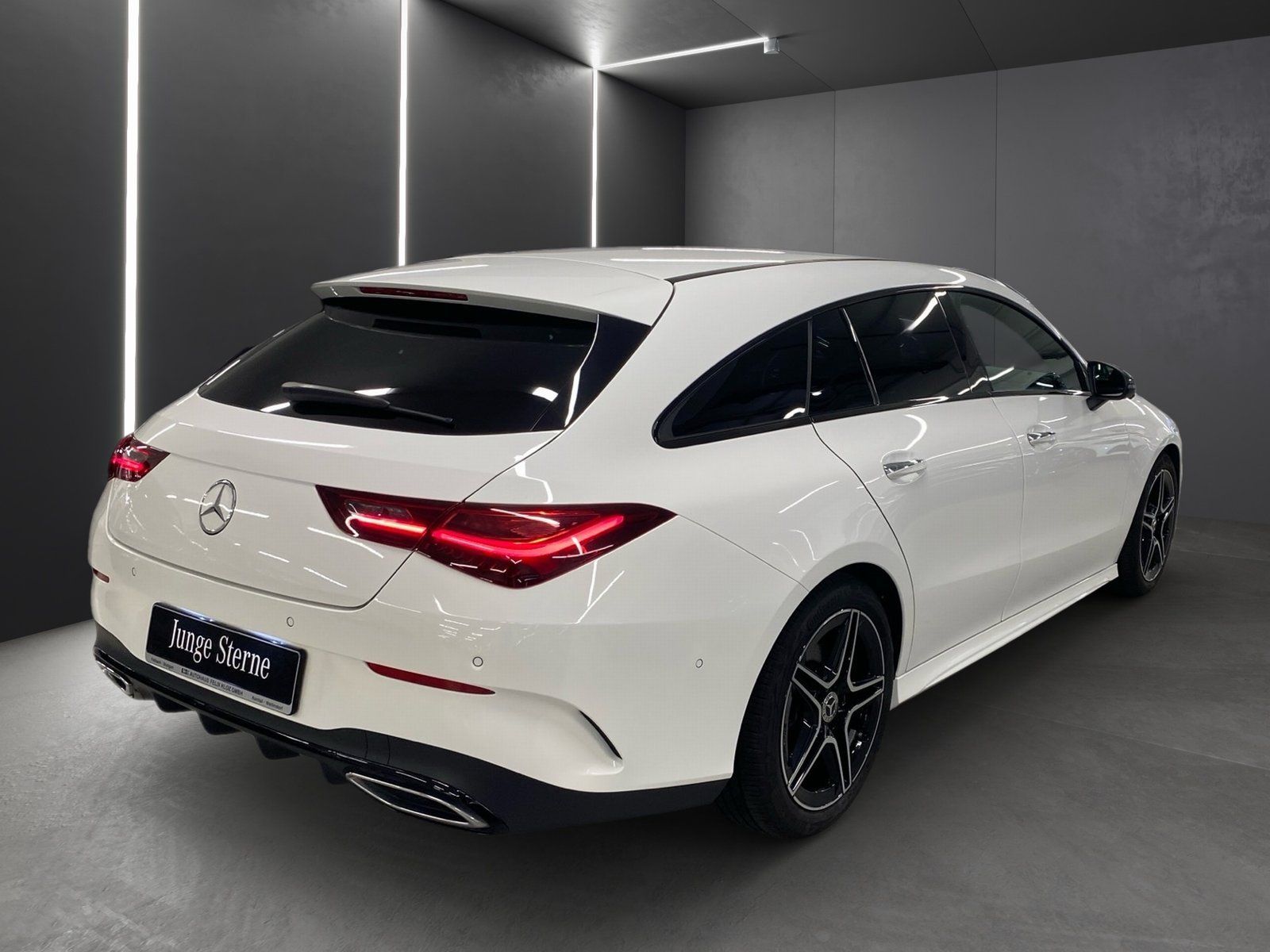 Fahrzeugabbildung Mercedes-Benz CLA 200 SB AMG*Burmest*AHK*Distro*MultiBeam*360*