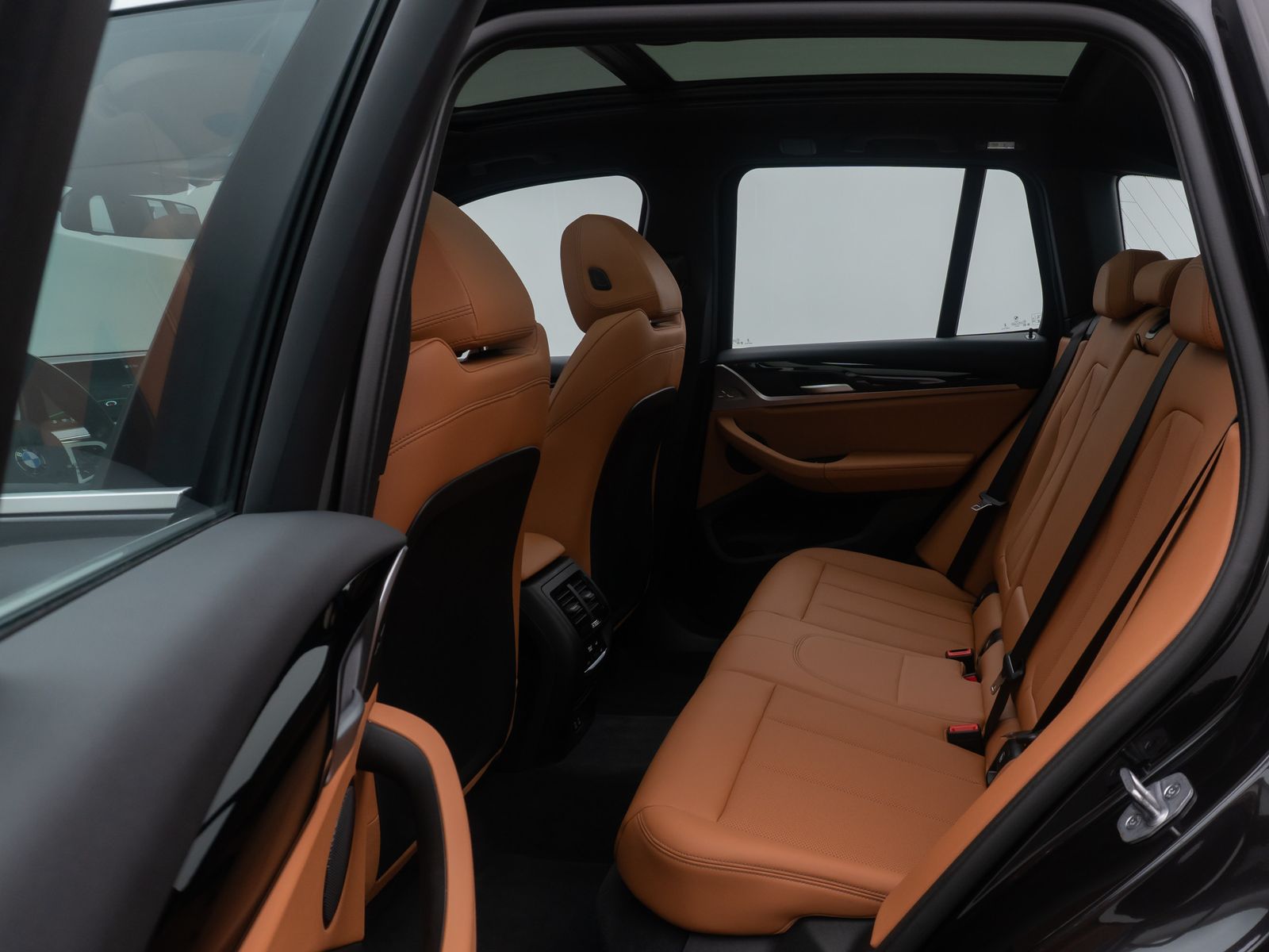Fahrzeugabbildung BMW X3 xD20d Panorama Kamera DAB AHK Sport 19Zoll