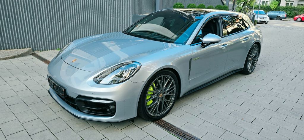 Image of Porsche Panamera