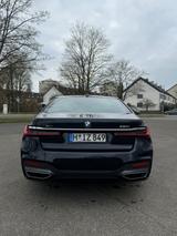 BMW 750i xDrive - - BMW 7er Reihe in Hannover