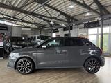 Audi A1 S-Line S-tronic*NAVI*XENON*TEMPOMAT*5TÜRER* - Audi A1: Grau
